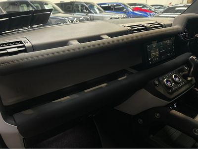 2023 Land Rover Defender