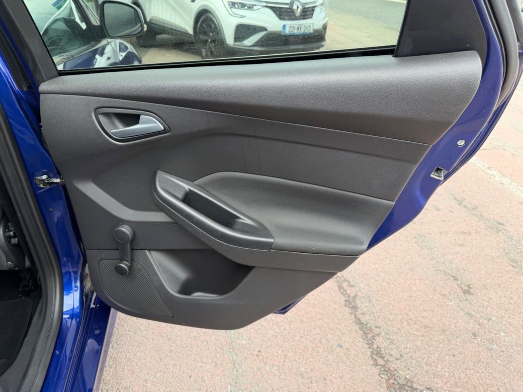 2016 Ford Focus