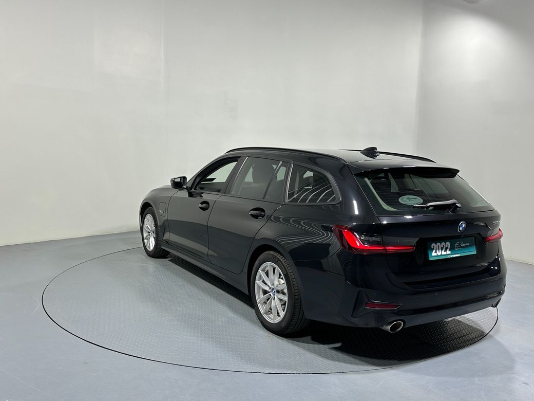 2022 BMW 3 Series
