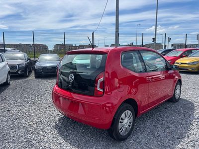 2015 Volkswagen up!
