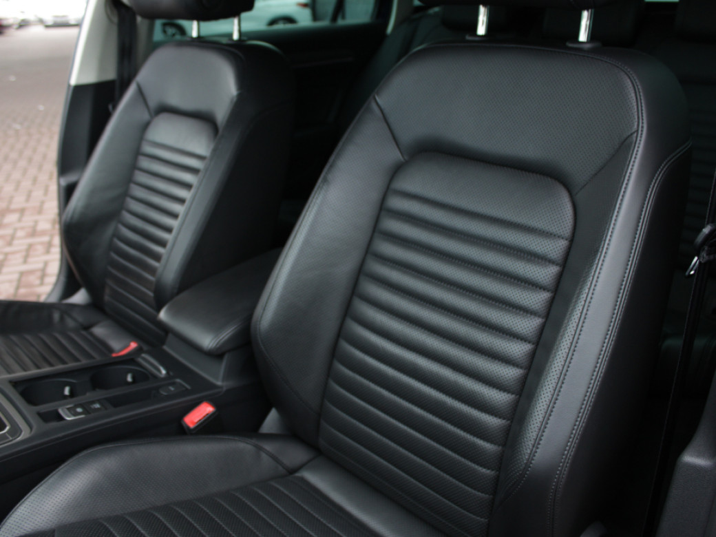 2019 Volkswagen Passat