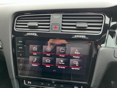 2018 Volkswagen Golf