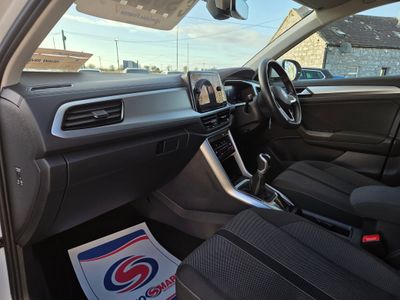 2023 Volkswagen T-Roc