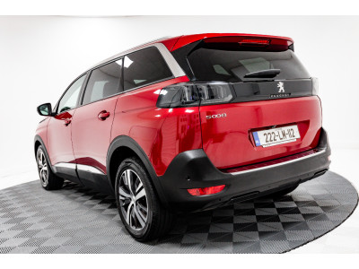 2022 Peugeot 5008