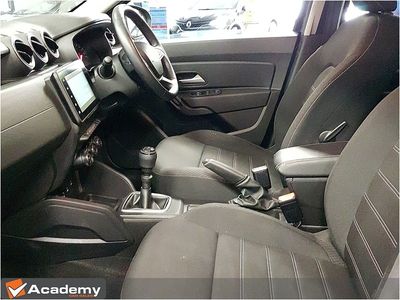 2023 Dacia Duster