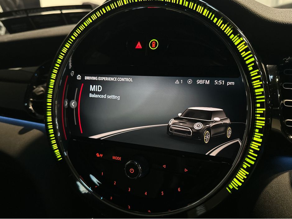 2024 Mini Hatch