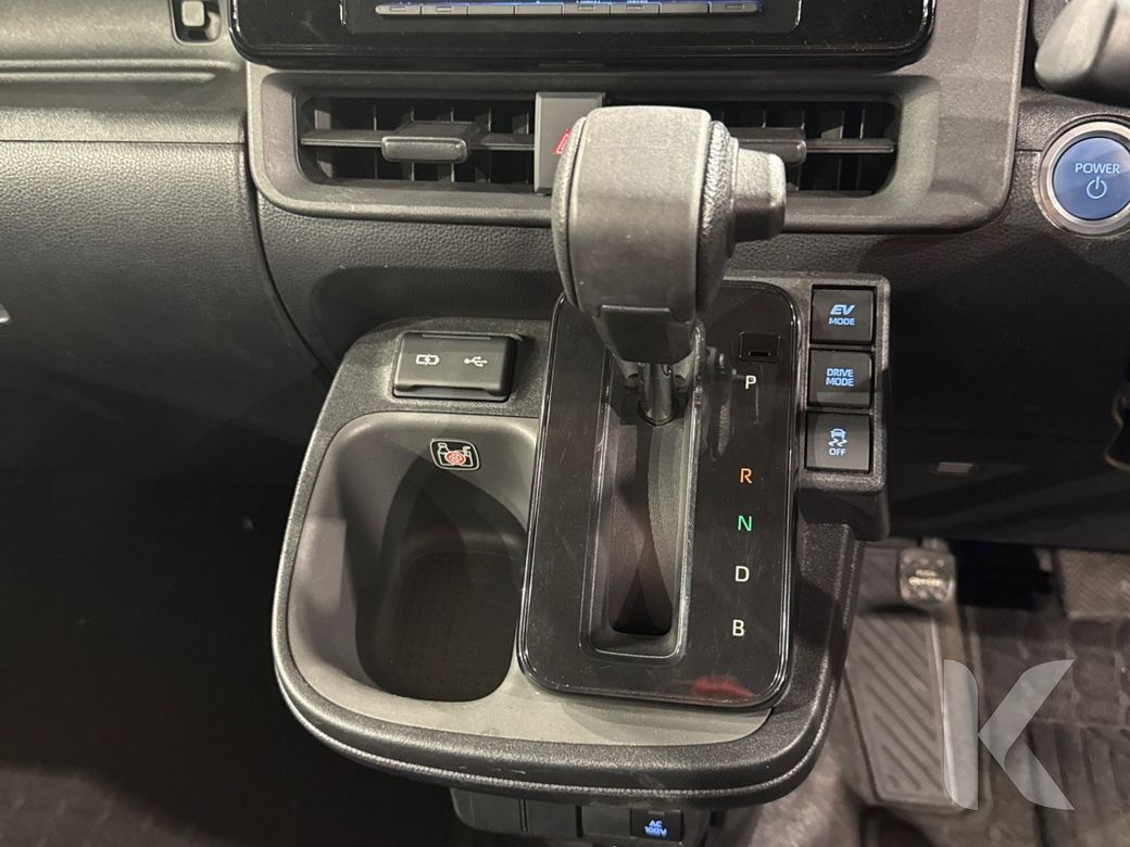 2023 Toyota Sienta