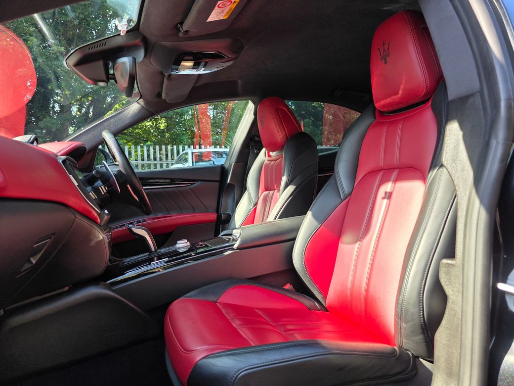 2019 Maserati Ghibli
