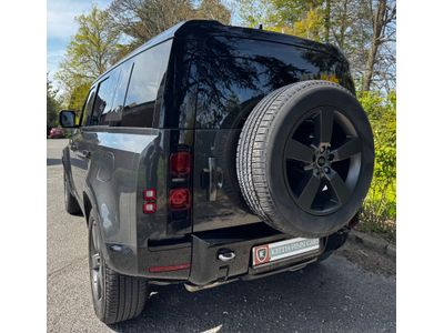 2024 Land Rover Defender 110