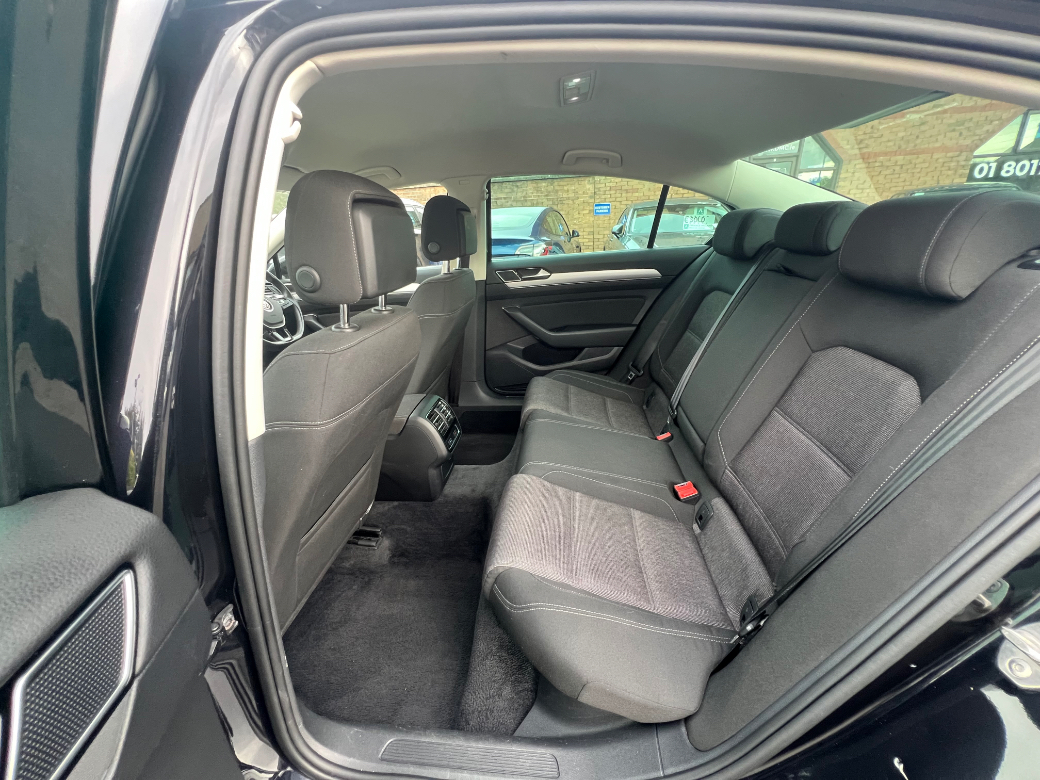 2017 Volkswagen Passat
