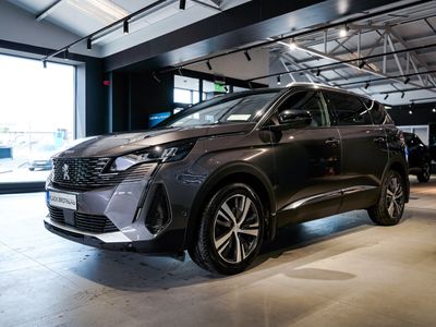 2023 Peugeot 5008