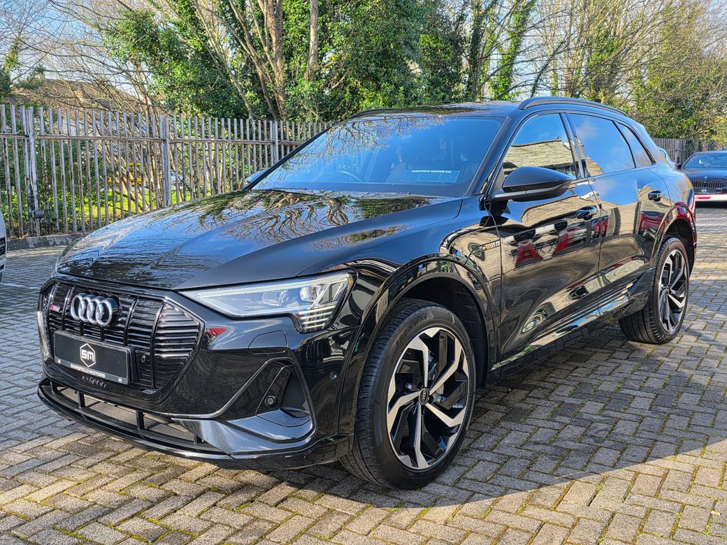 2022 Audi e-tron