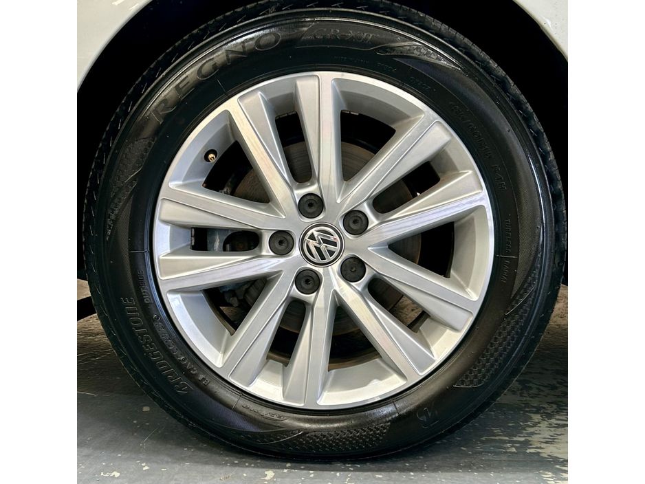2017 Volkswagen Polo