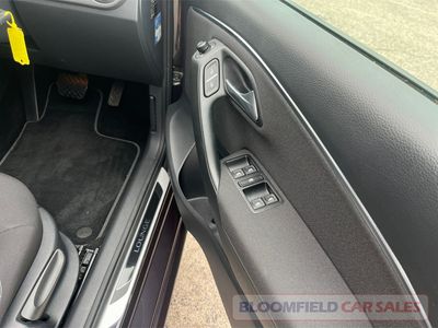 2015 Volkswagen Polo