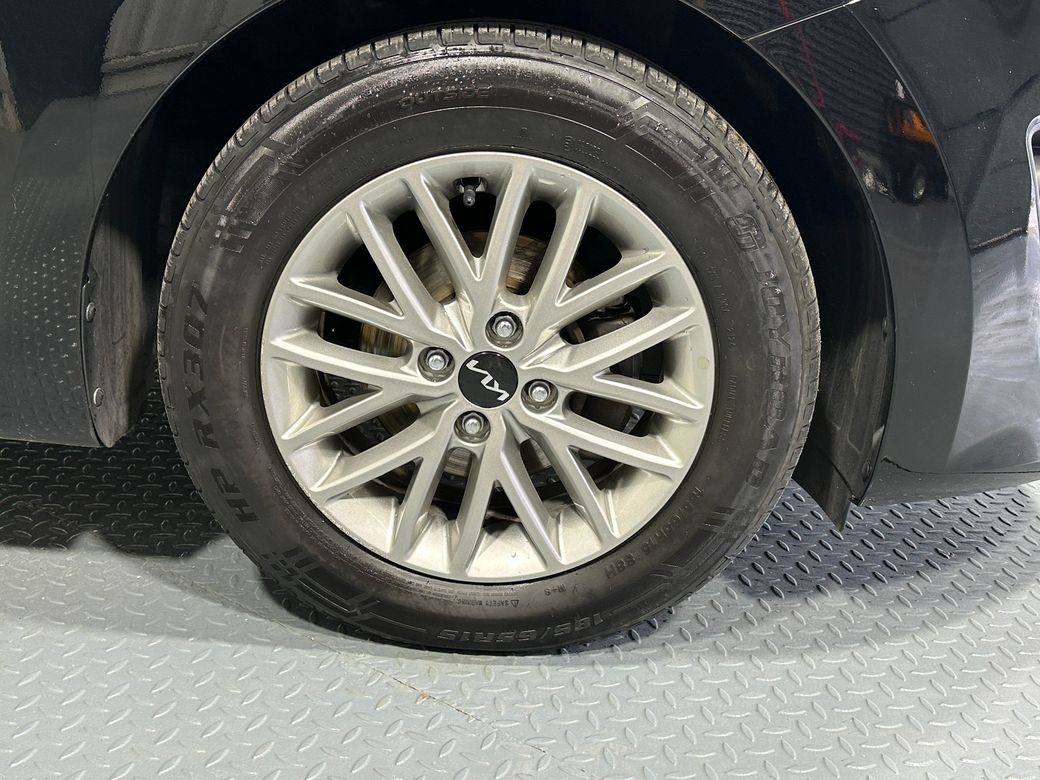2023 Kia Rio