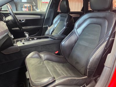 2017 Volvo S90