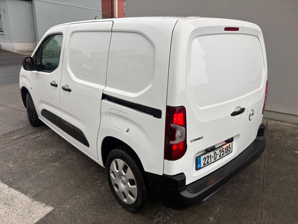 2022 Opel Combo