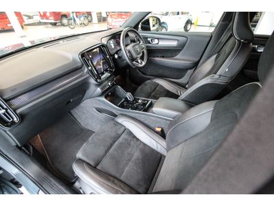 2021 Volvo XC40