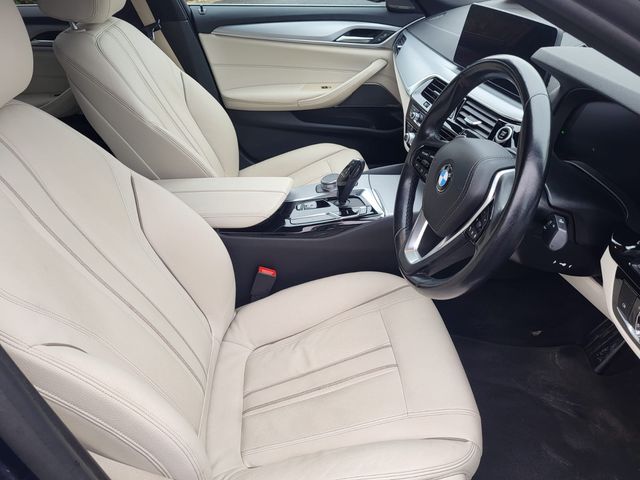 2022 BMW 5 Series