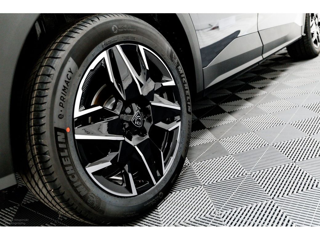 2025 Peugeot 3008