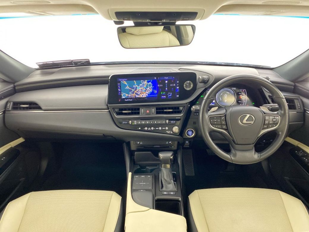 2022 Lexus ES 300h
