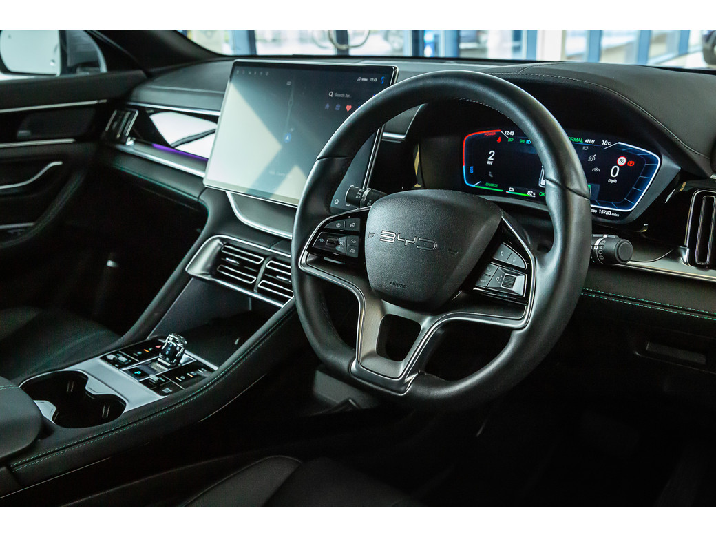 2025 BYD Seal U