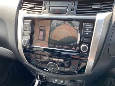 2021 Nissan Navara