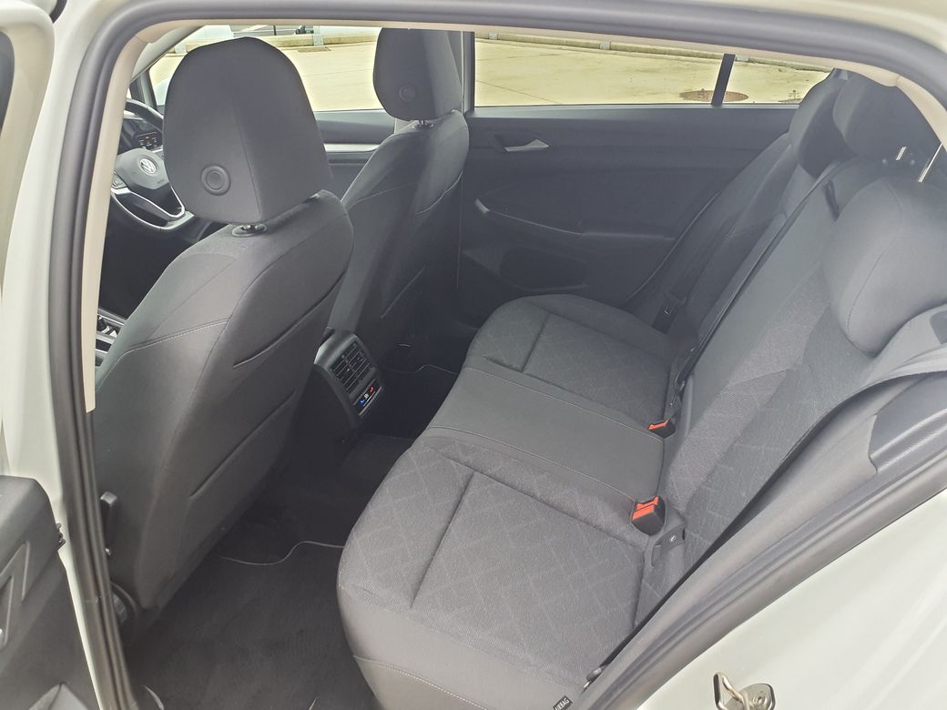 2023 Volkswagen Golf