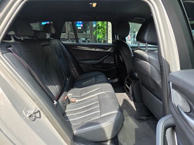 2021 BMW 5 Series