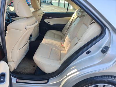 2016 Toyota Crown
