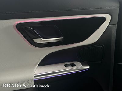 2025 Mercedes-Benz GLC Class