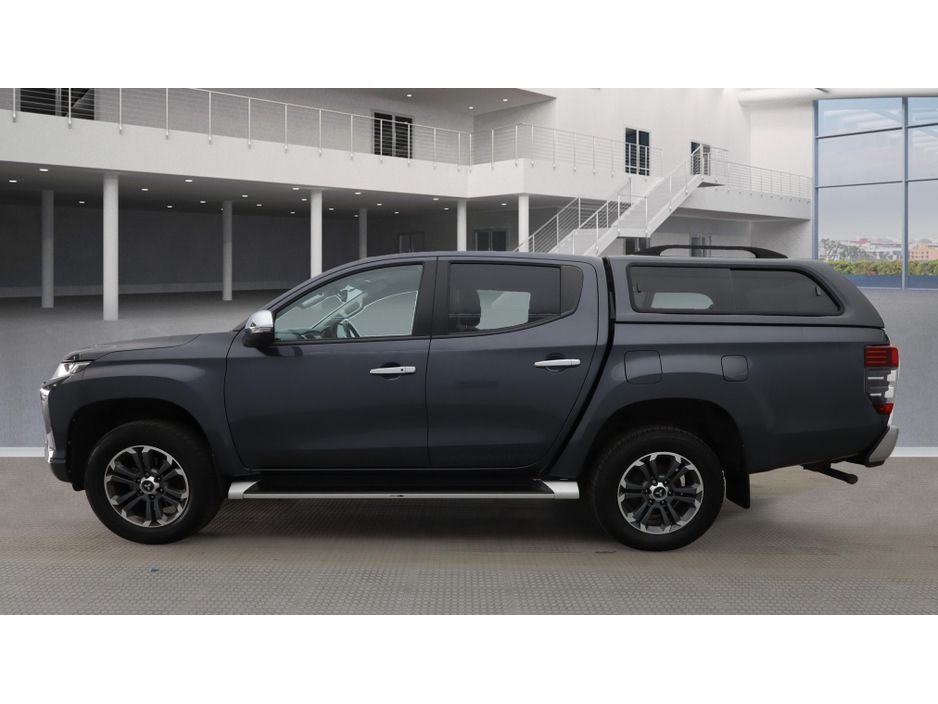 2020 Mitsubishi L200
