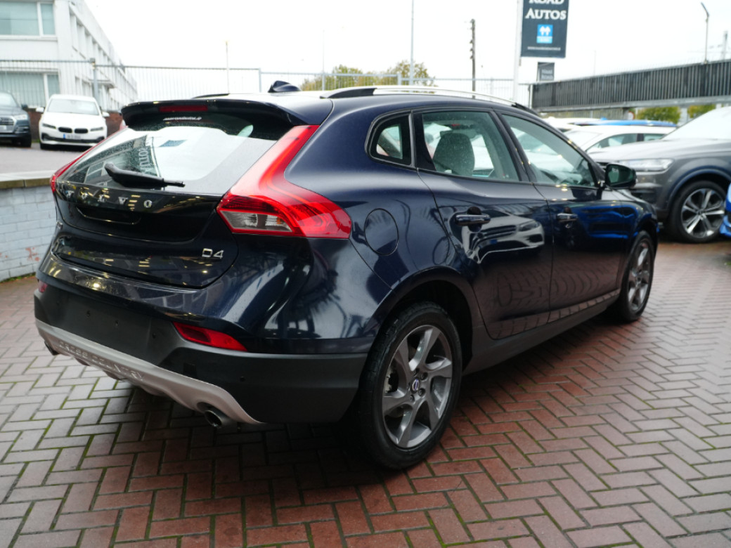 2016 Volvo V40 Cross Country
