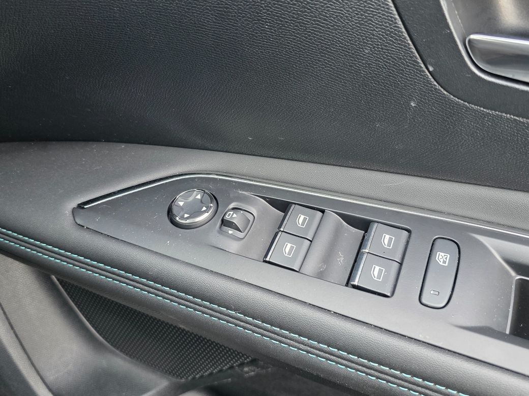 2024 Peugeot 3008