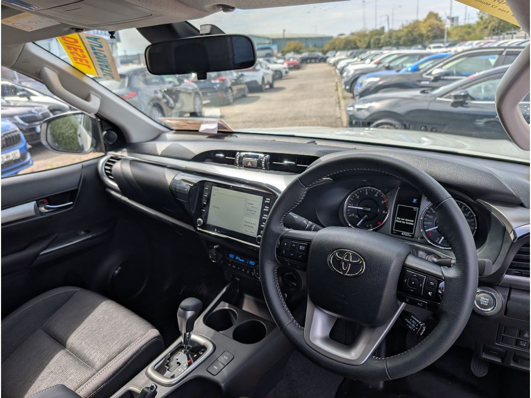 2024 Toyota Hilux
