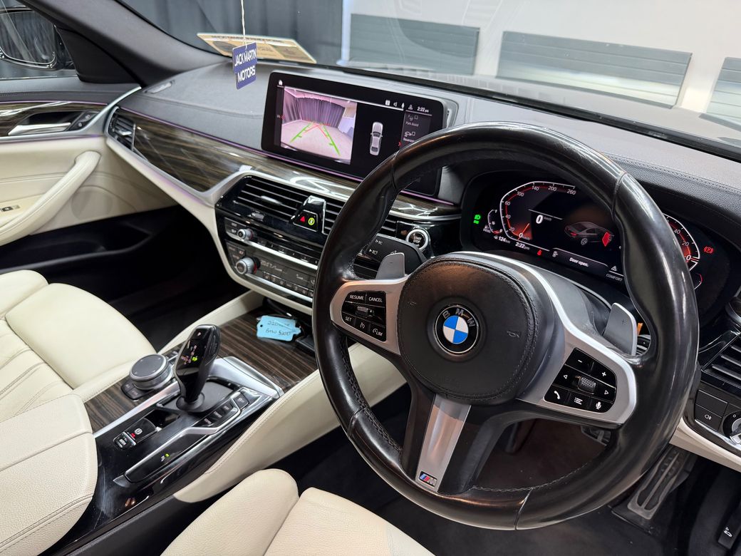 2021 BMW 5 Series