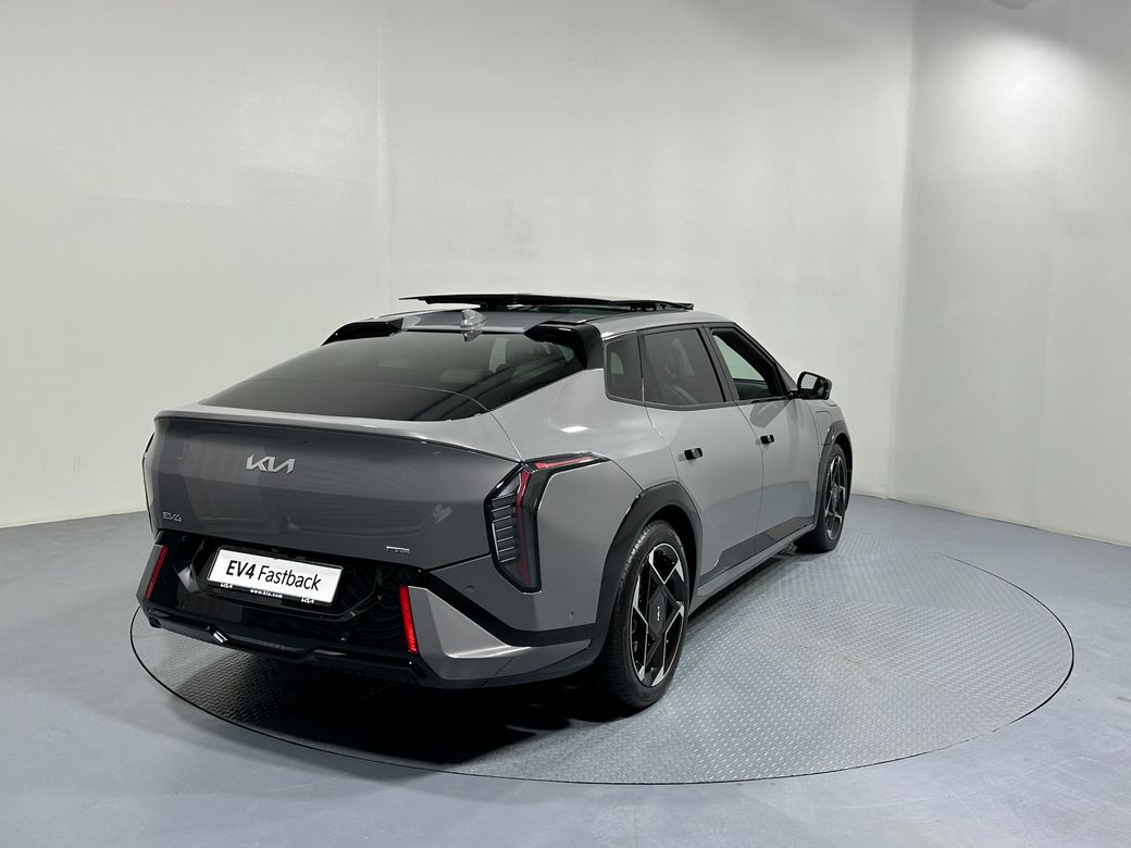 2026 Kia EV4