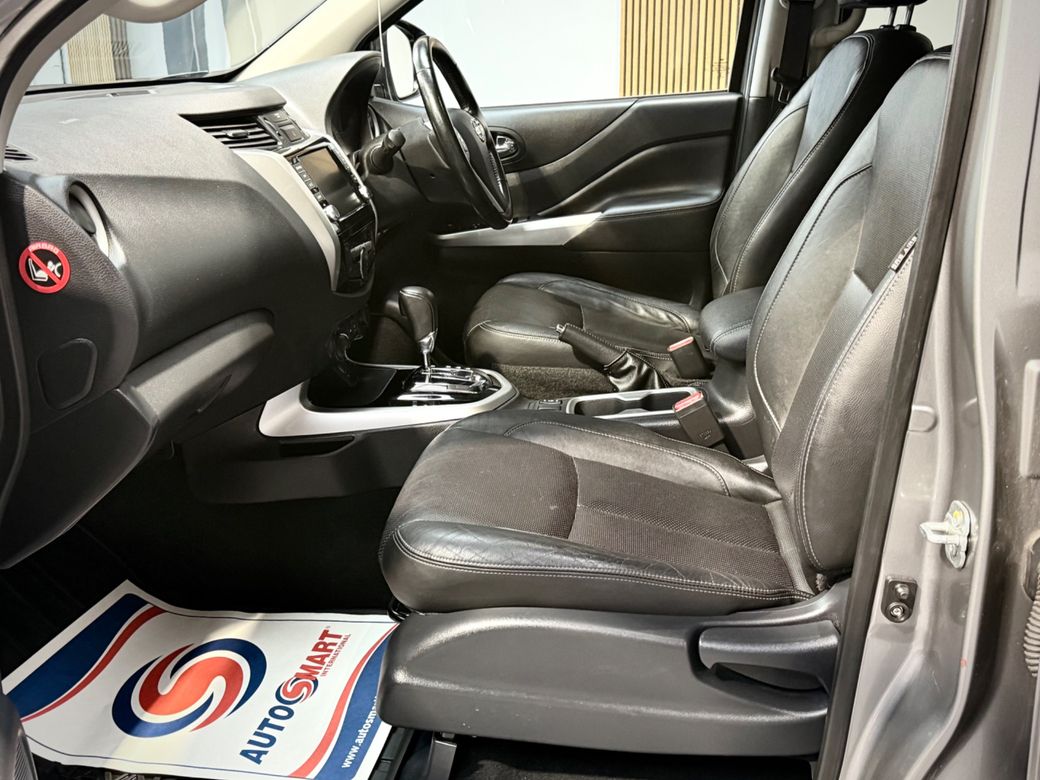2020 Nissan Navara