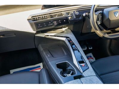 2025 Peugeot 3008