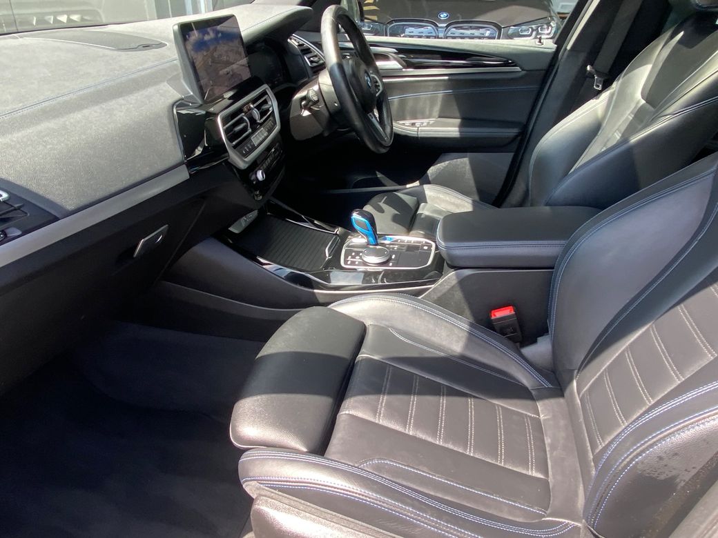 2022 BMW iX3
