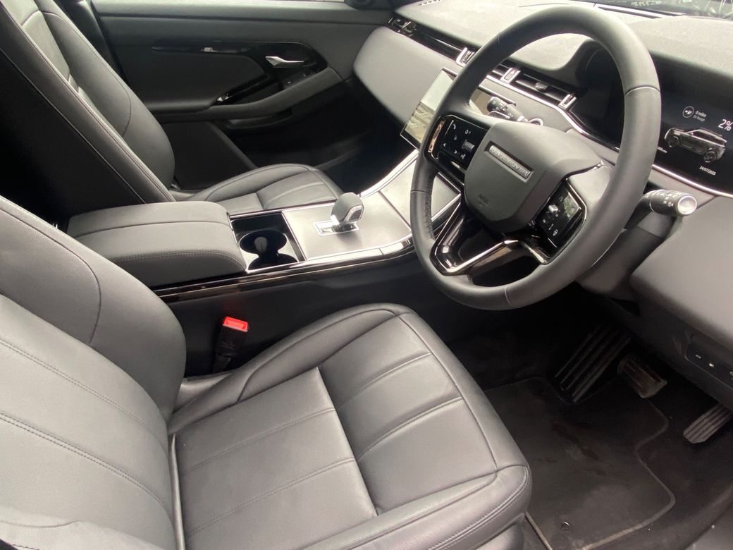 2025 Land Rover Range Rover Evoque
