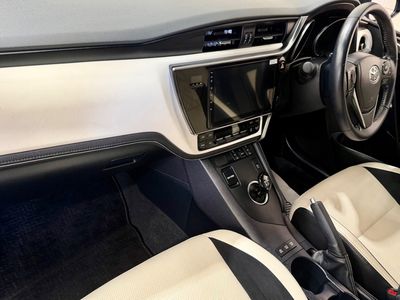 2017 Toyota Auris