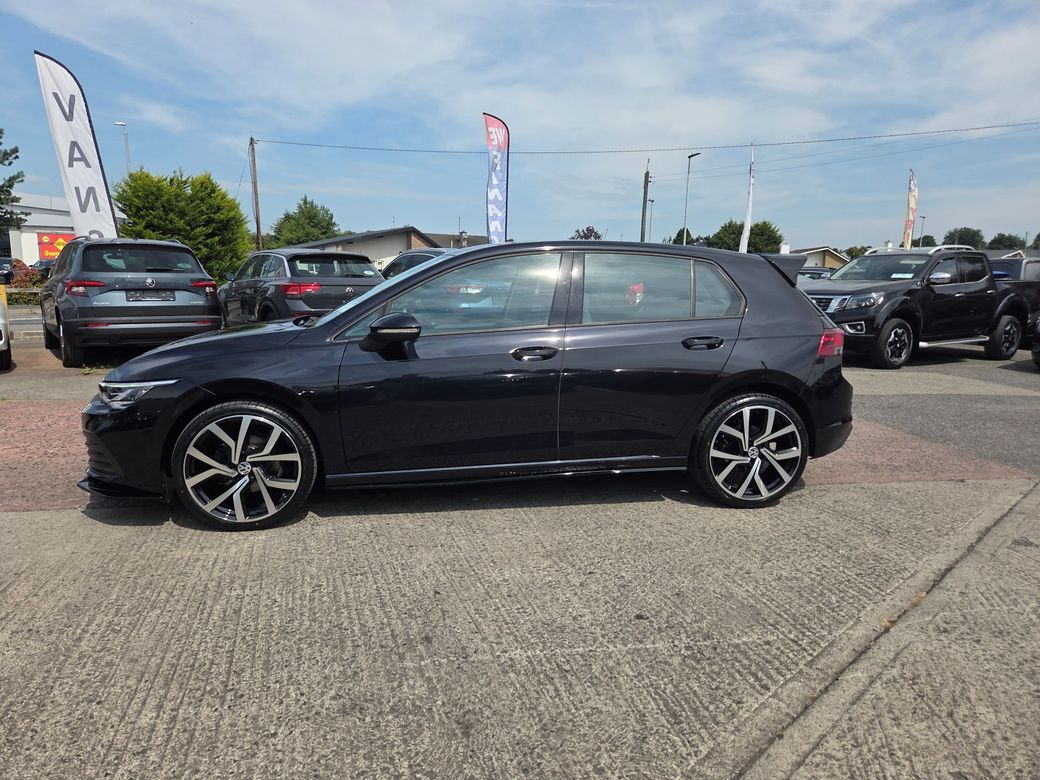 2023 Volkswagen Golf