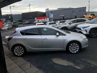 2011 Opel Astra