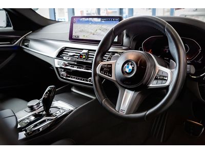 2022 BMW 5 Series