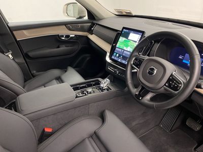 2025 Volvo XC90
