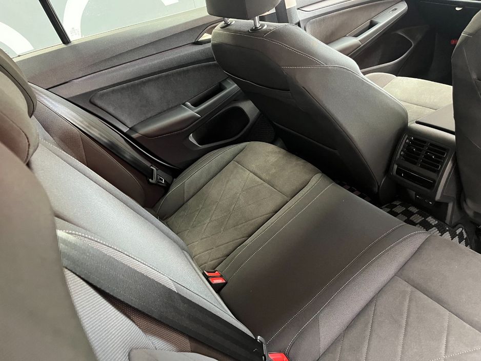 2023 Volkswagen Golf