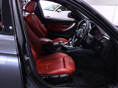 2015 BMW 320