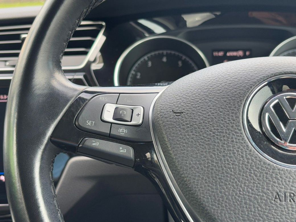 2019 Volkswagen Touran