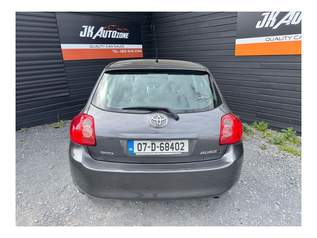 2007 Toyota Auris